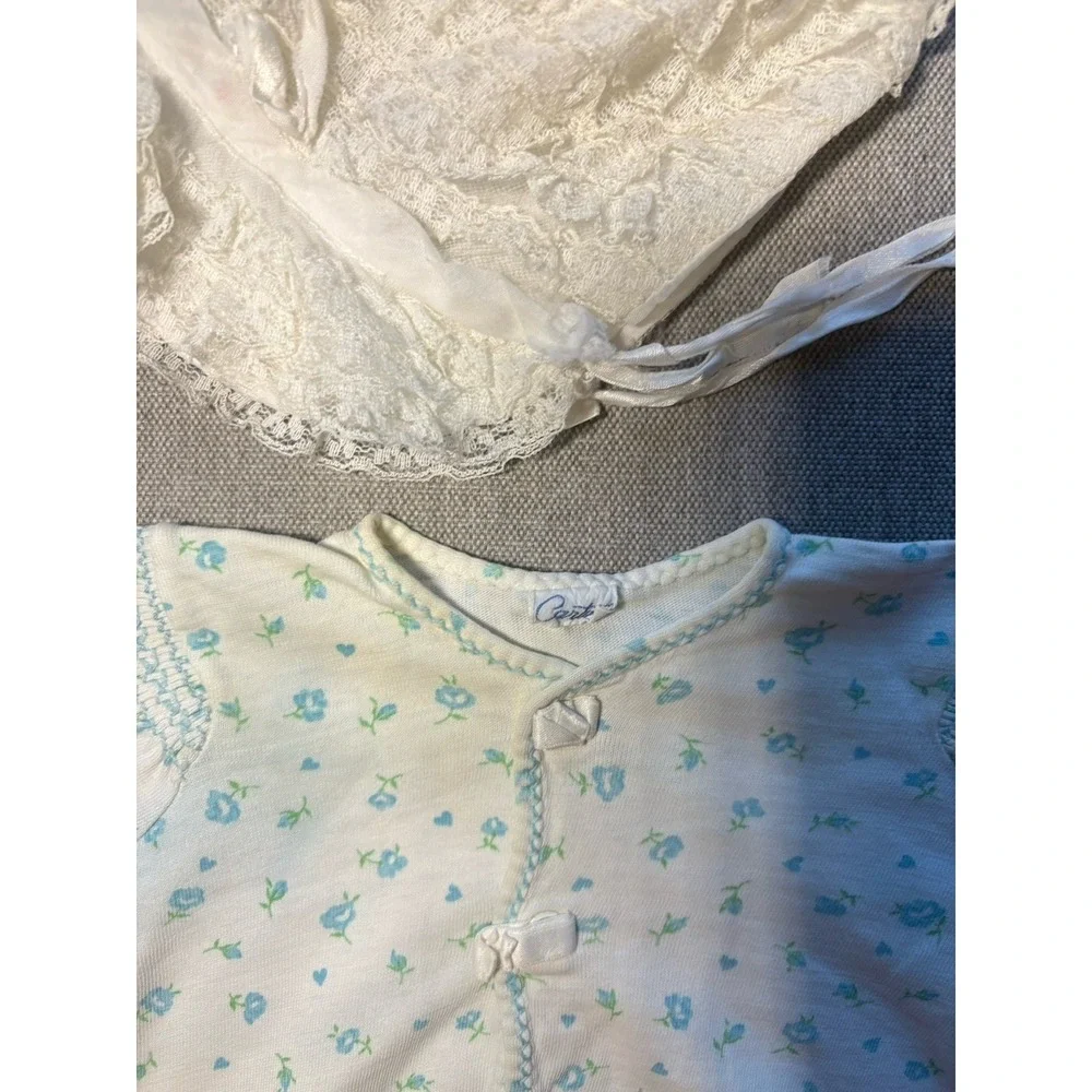 Vintage Carter's Baby Floral Smocked Cardigan and Lace Bonnet Set 6/12 M 1980s